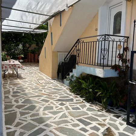 Village Apartment Marathias  Exterior foto